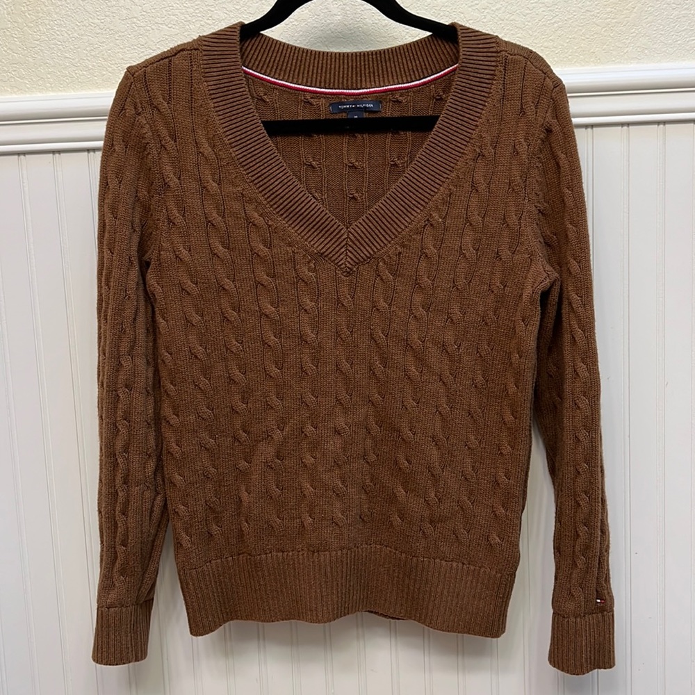 Tommy Hilfiger cable knit V-neck sweater